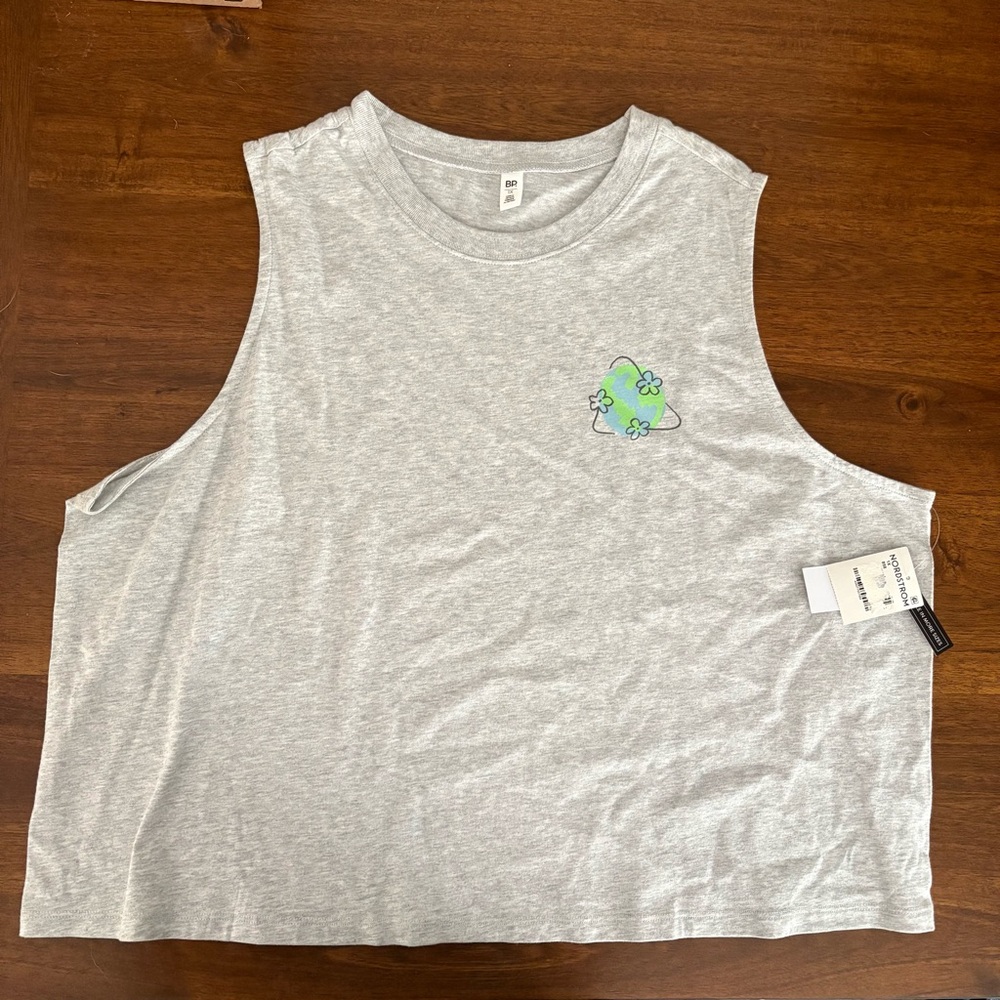 NWT: BP. (Nordstrom) • Gray Sleeveless Top with Earth Graphic